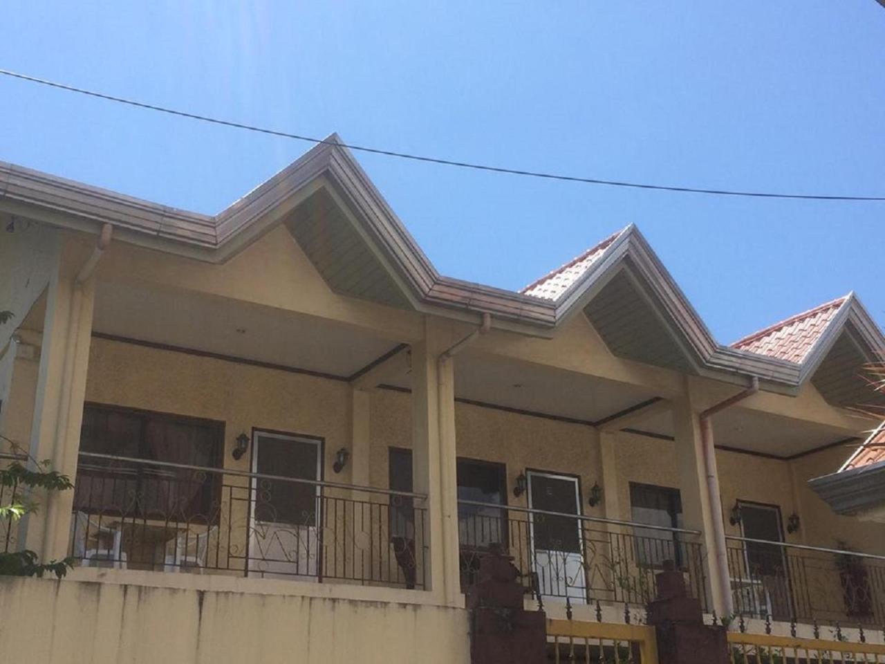 Sunrise Apartelle Olongapo Buitenkant foto