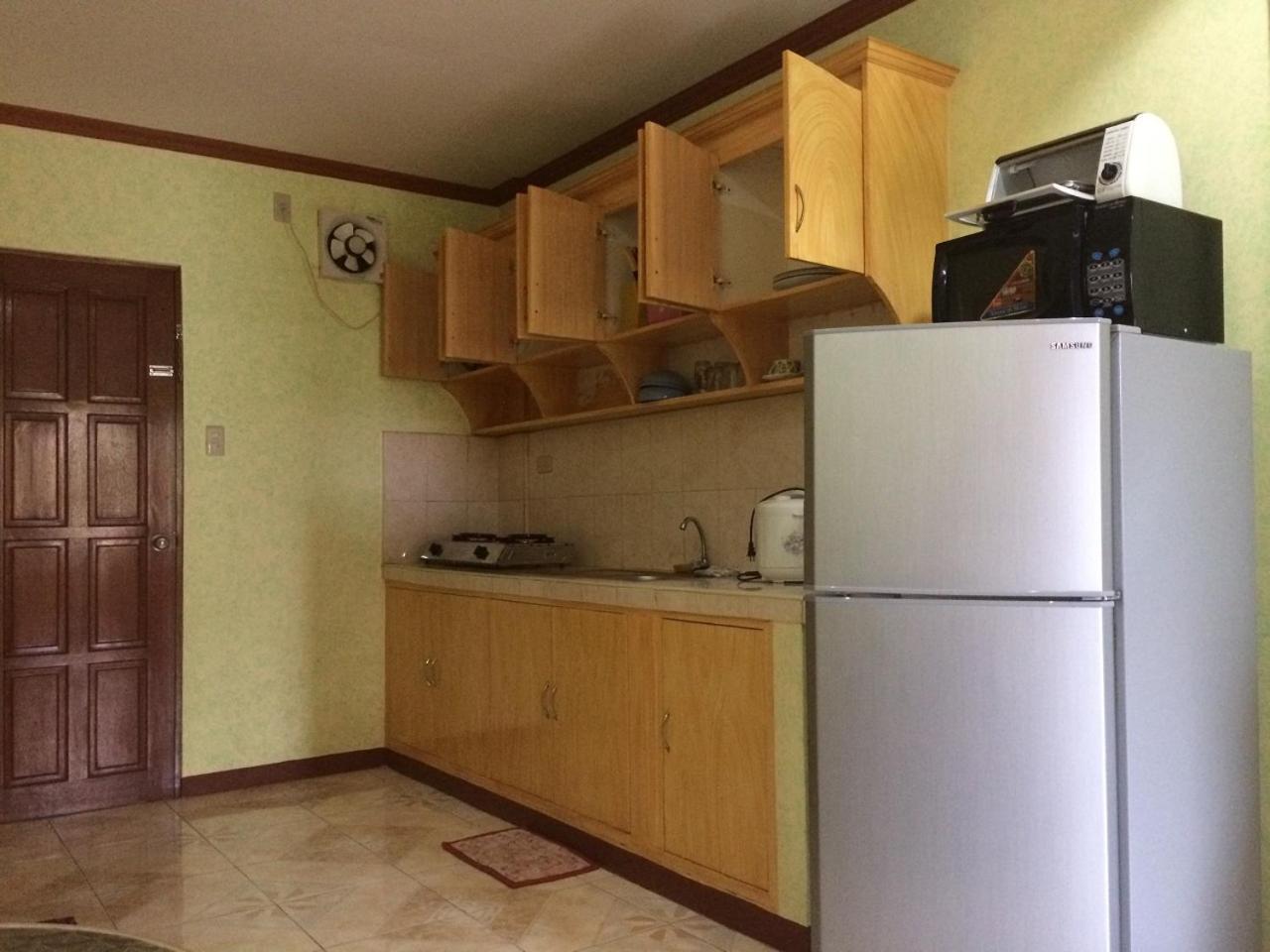 Sunrise Apartelle Olongapo Buitenkant foto
