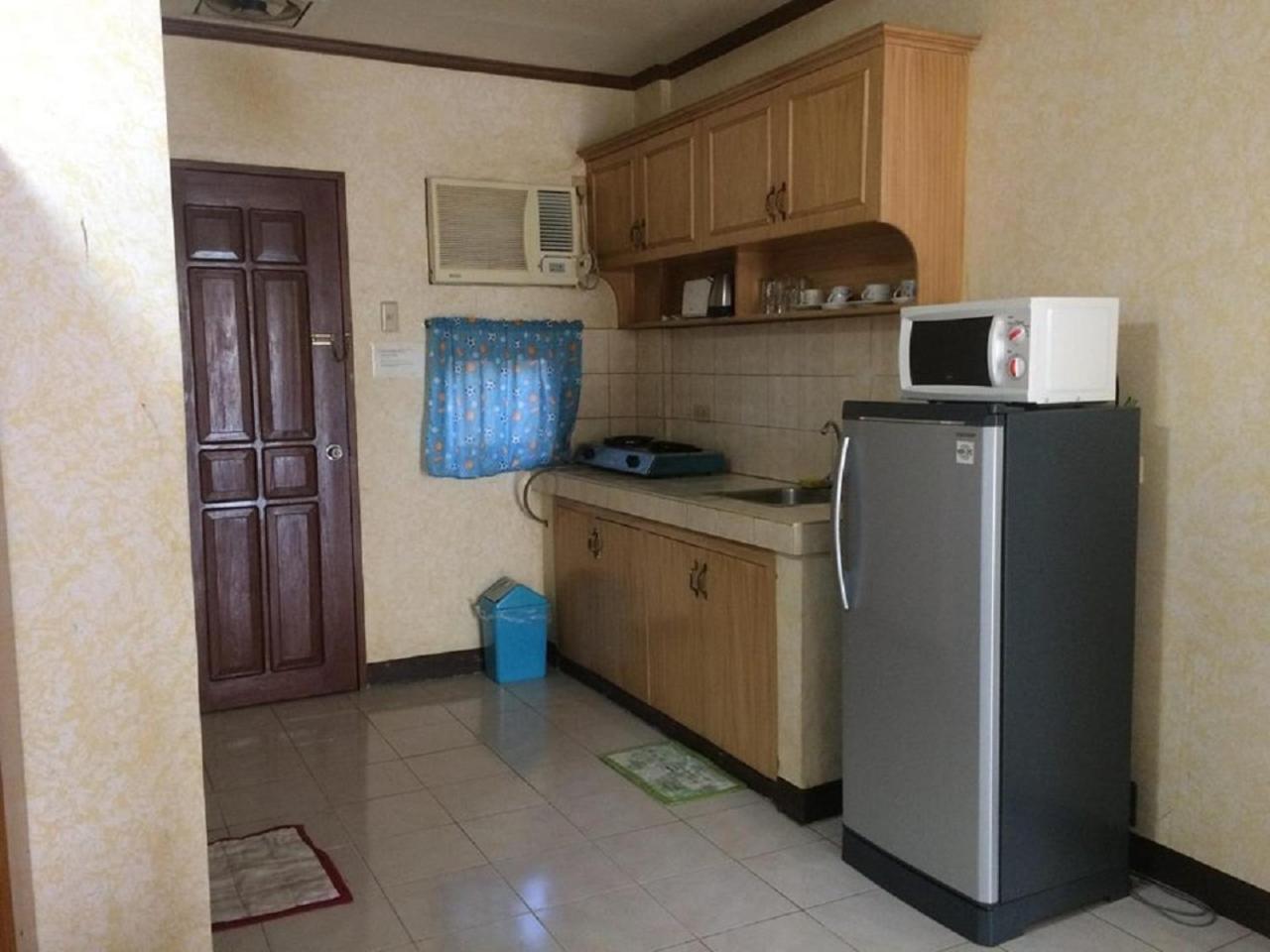 Sunrise Apartelle Olongapo Buitenkant foto