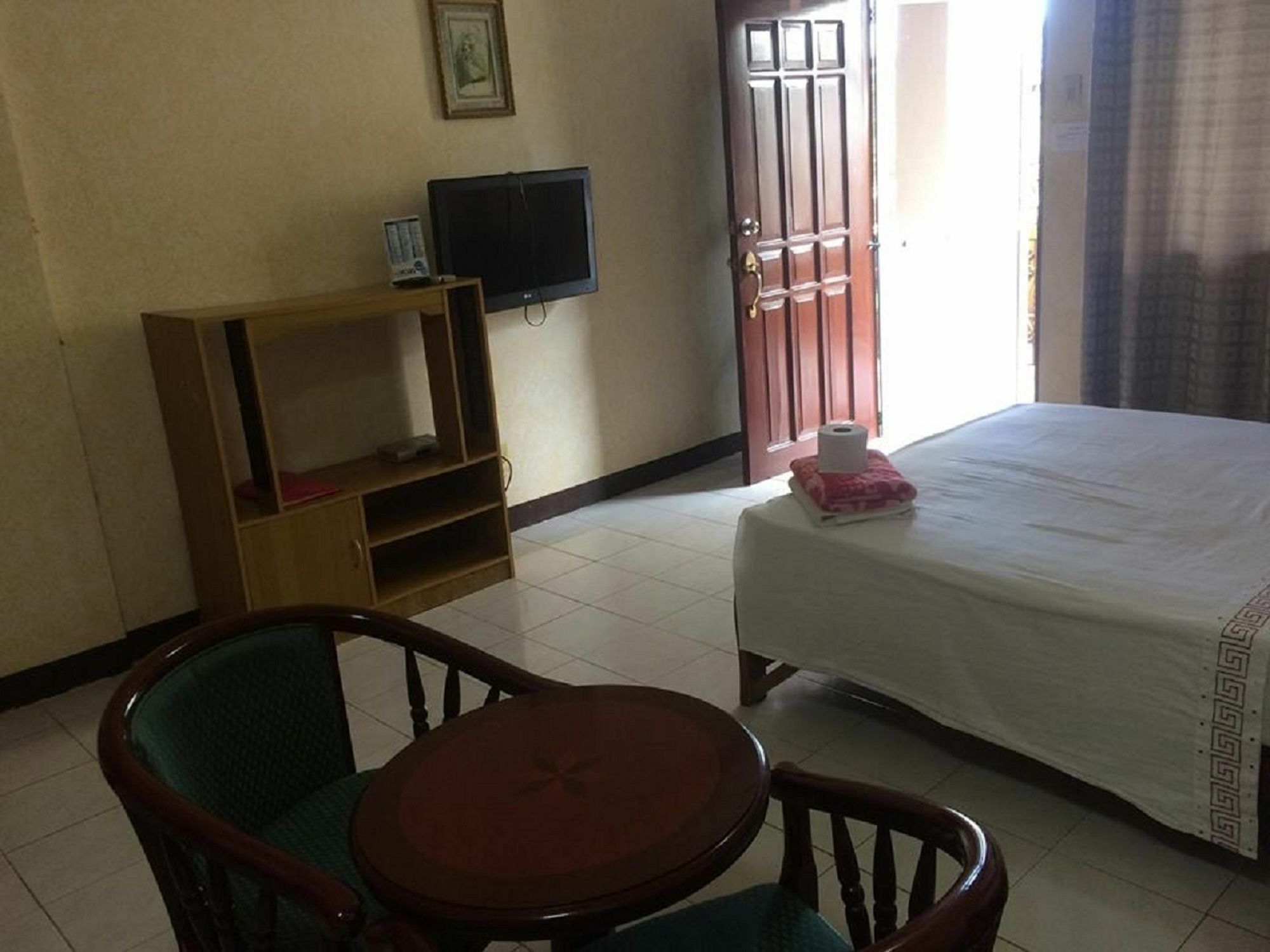 Sunrise Apartelle Olongapo Buitenkant foto