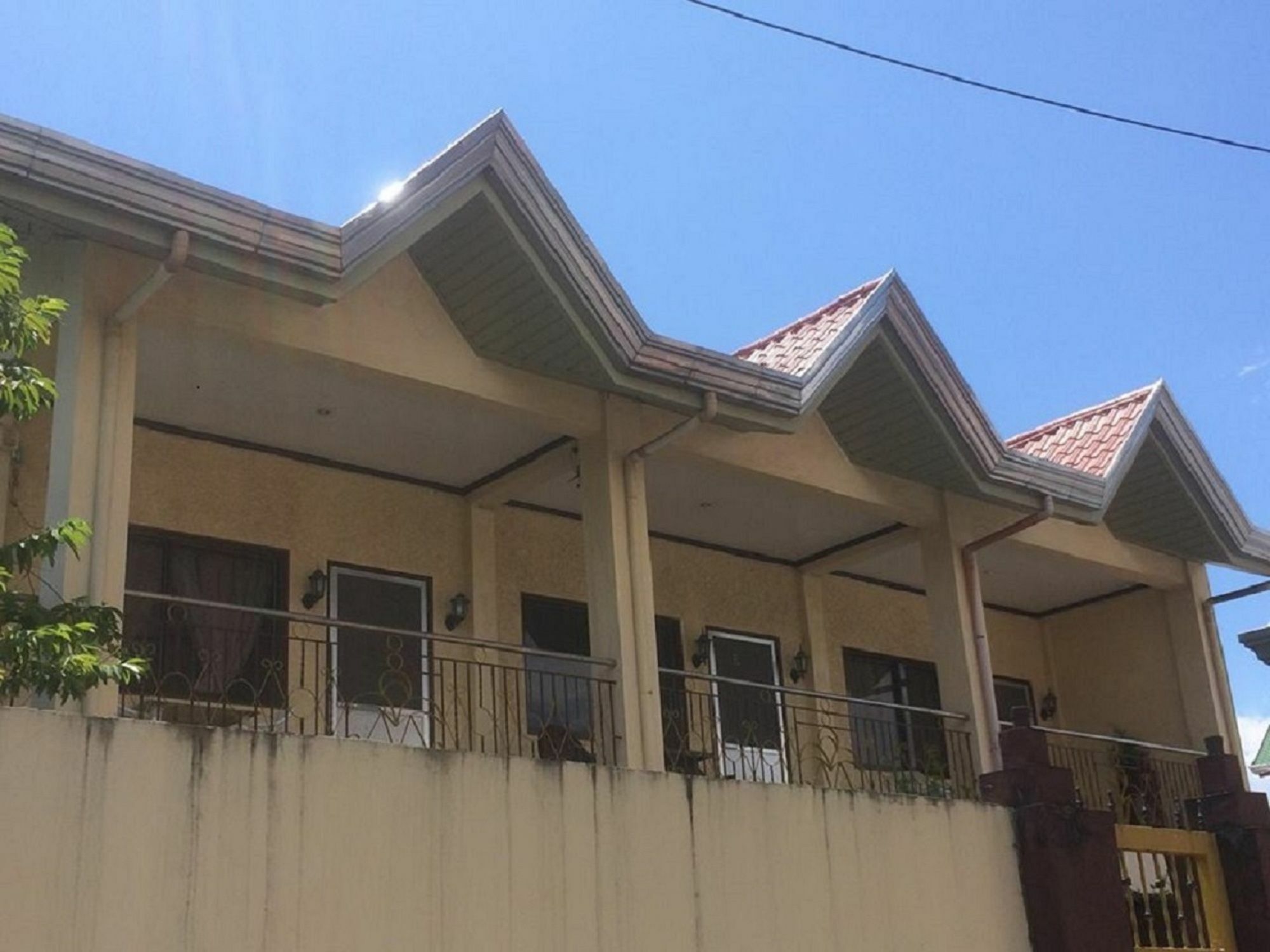 Sunrise Apartelle Olongapo Buitenkant foto