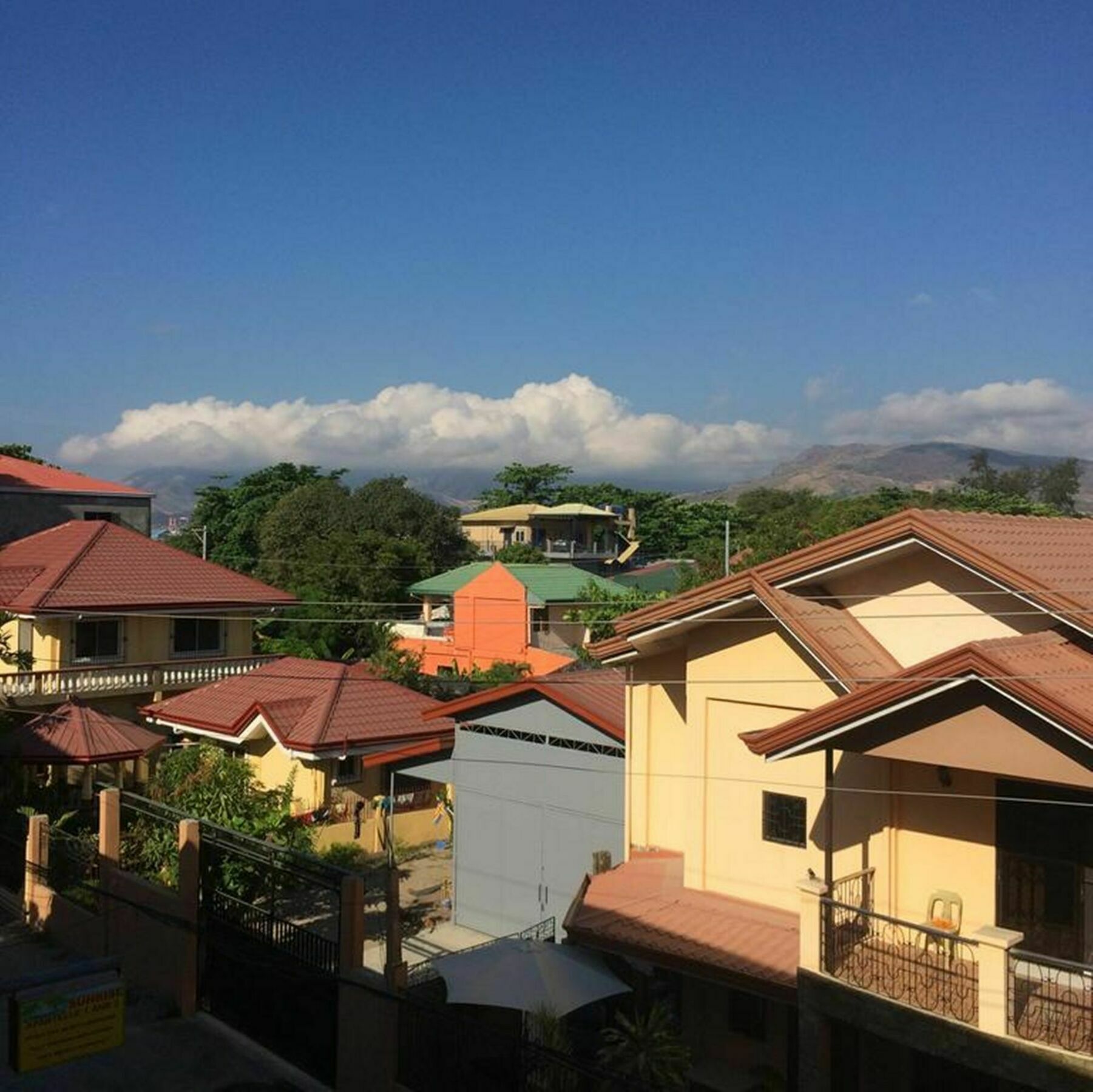 Sunrise Apartelle Olongapo Buitenkant foto