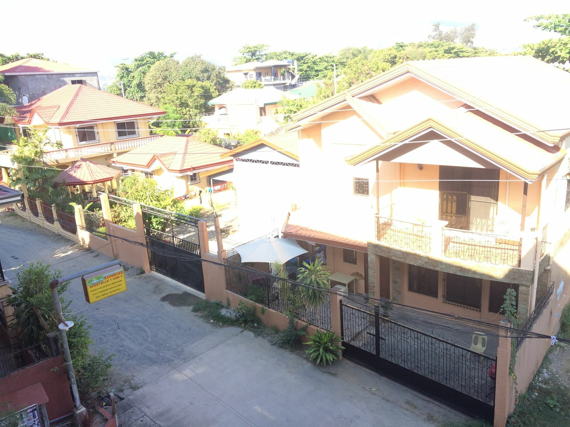 Sunrise Apartelle Olongapo Buitenkant foto